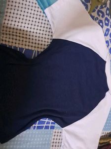 Navy Star Graphic Crop Top