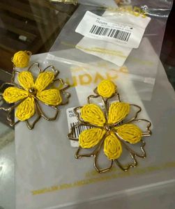 Vibrant Yellow Flower Dangle Earring cuffs