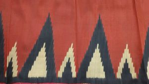 Silk Saree with Geometric Pattern