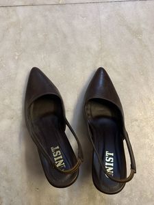 Chic Brown Slingback Heels