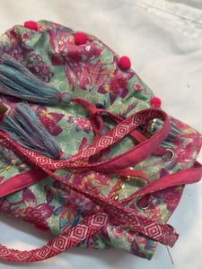 Floral Drawstring Bucket Bag