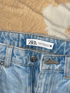 Zara Super High Waisted Straight Jeans