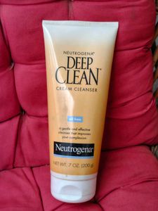 Neutrogena Deep Clean Cream Cleanser