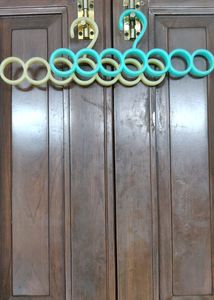 A  SCARf HANGER