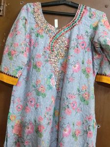 Floral Embroidered Kurti Salwar Set