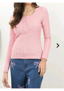 buttoned fitted top