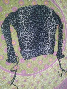 Stylish Leopard Print Button-Up Top