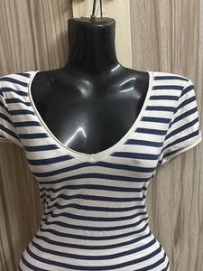 Zara V-Neck Top