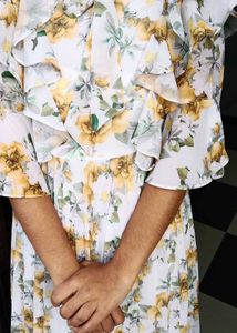 Floral Print Pleated Midi Dress