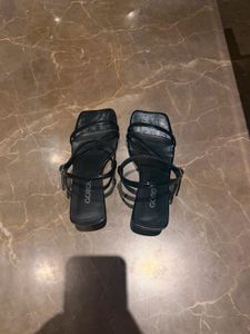 Chic Black Strappy Heeled Sandals