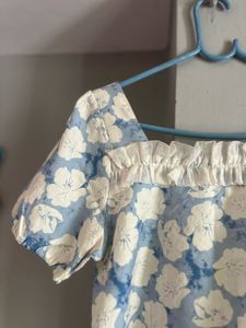 FLORAL PRINT CROP TOP