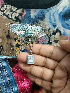 Unique Graphic Print Long Sleeve Top