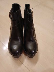 Chunky Platform Buckle Boots