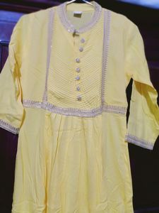 Beautiful Lemmon Yellow Gown