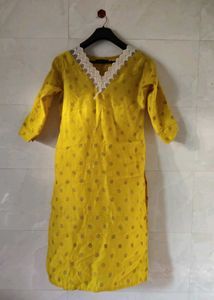 Yellow Printed Kurta with Lace Detail