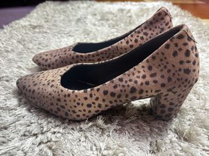 Stylish Leopard Print Heels