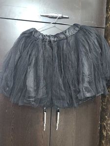 Can -Can/Under skirt for lehenga/gowns and dresses