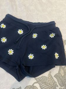 Daisy Print Navy Blue Shorts
