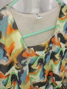 Abstract Print Long Sleeve Crop Top
