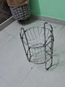 Vintage Metal Wire Fruit Basket Stand