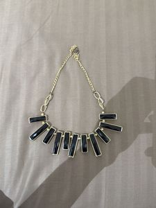 Elegant Black Stone Gold Tone Necklace