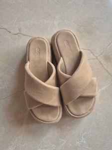 Nude/Tan Platform Sandals (Outryt)