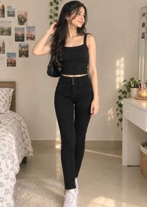 Stylish Black Skinny Jeans