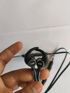 2) boAt Rockerz Wireless Neckband🎧🦻🏻