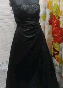 Elegant Black Party Gown