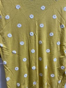 Yellow Daisy Embroidered V-Neck Top