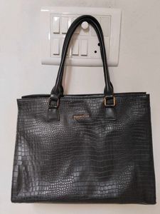 Chic Black Croc Tote Bag