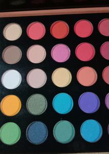 Color Studio Eye Shadows 35 Rag Available