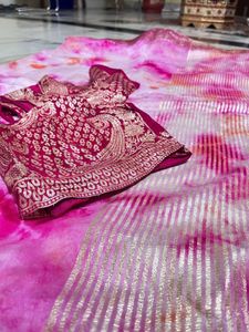Elegant Pink Tie-Dye Saree