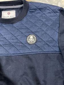 Stylish Navy Blue Sweatshirt