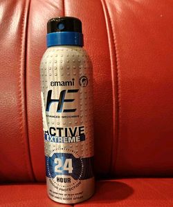 HE emami ACTIVE bodyspray