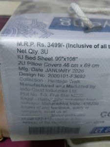 Bombay Dyeing Bed Sheet Set