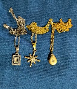 Elegant Pendant Necklace set✨