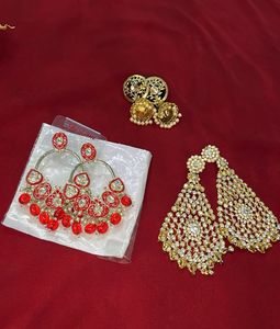 party ready 3-in-1 Royal Earring Combo