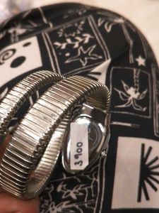 Elegant Women's Watch with Rhinestone Accents