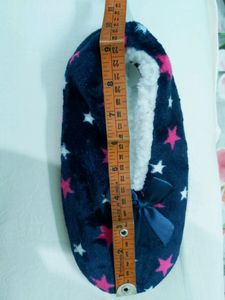 Fur slippers