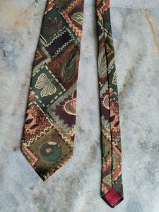 Unique Patterned Men's Tie