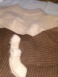Brown &amp; Beige Ruffle Yoke Sweater 🧸