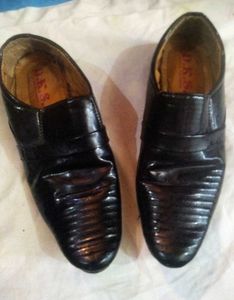 Selling Due To Size Issue   "