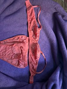 Pretty Peach Lace Lingerie Set