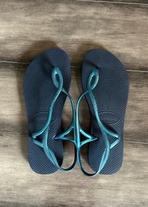 Havaianas Navy Flip Flops