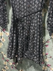 Chic Printed Button-Down Dress with Belt
