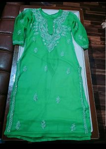 Chiknkri Kurti