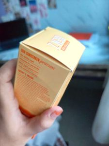 Aqualogica Glow Dewy Gel Sunscreen SPF 50