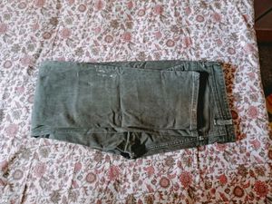 dotted Jeans