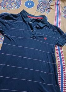 navy blue t shirt